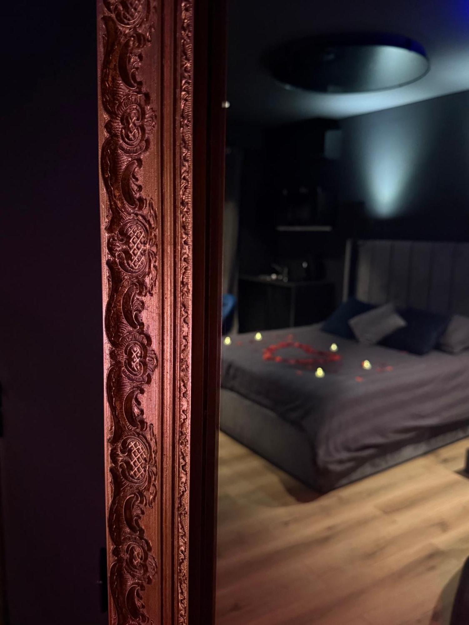 Loveroomxspa Bourg-Saint-Christophe Kültér fotó